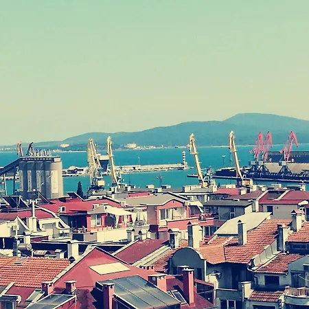 Apartament за гости во1 Burgas City